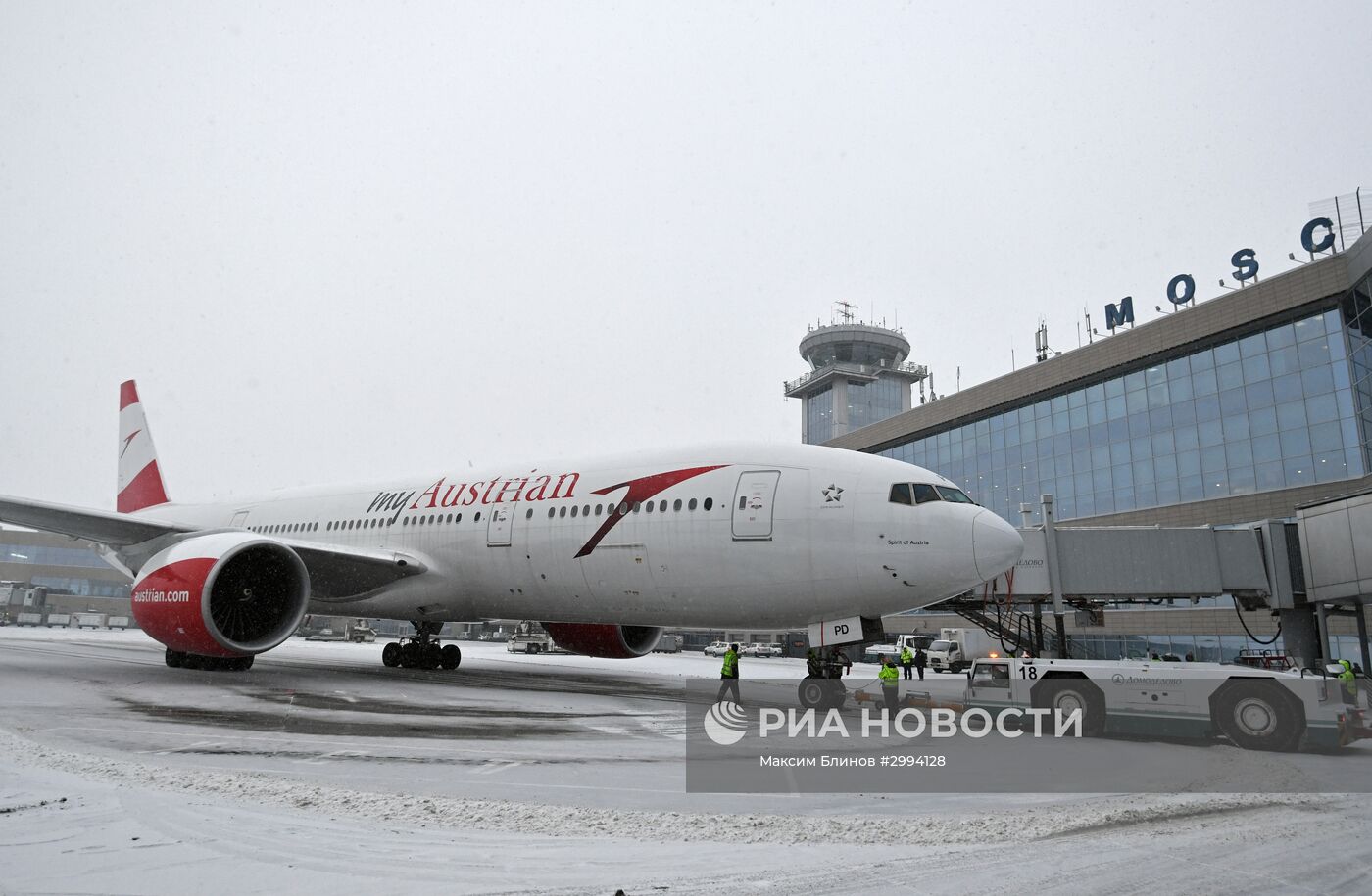 Самолет Boeing 777-200 авиакомпании Austrian Airlines