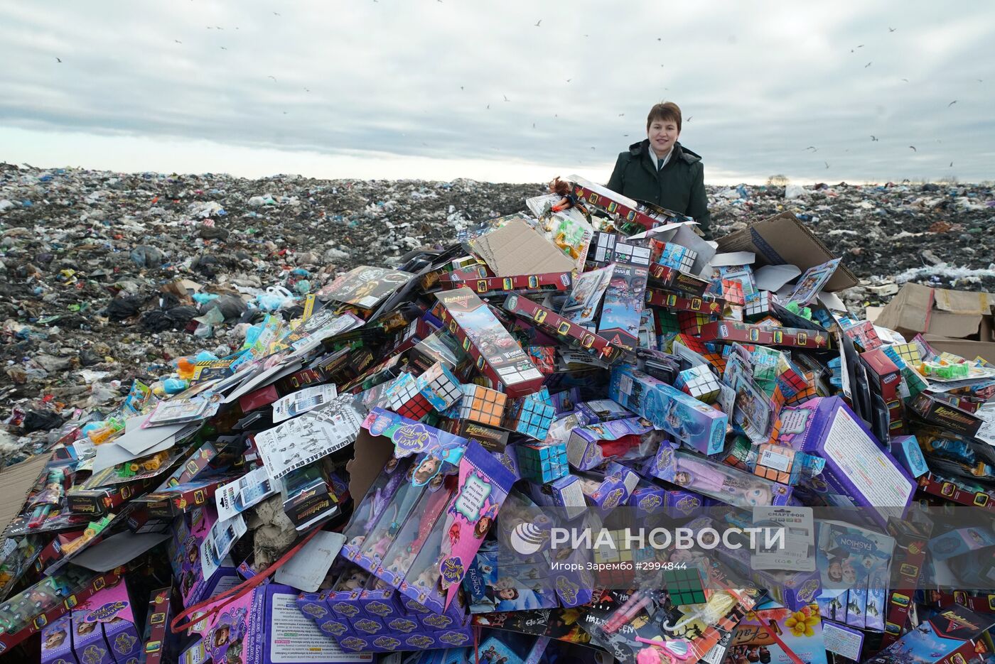 Уничтожение контрафактных игрушек в Калининградской области