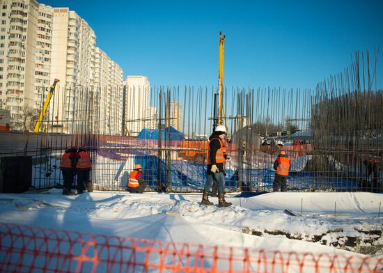 Строительство Южной рокады на пересечении Варшавского шоссе и Балаклавского проспекта