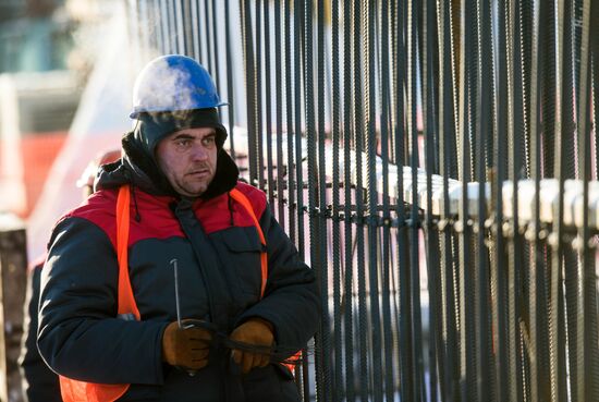 Строительство Южной рокады на пересечении Варшавского шоссе и Балаклавского проспекта