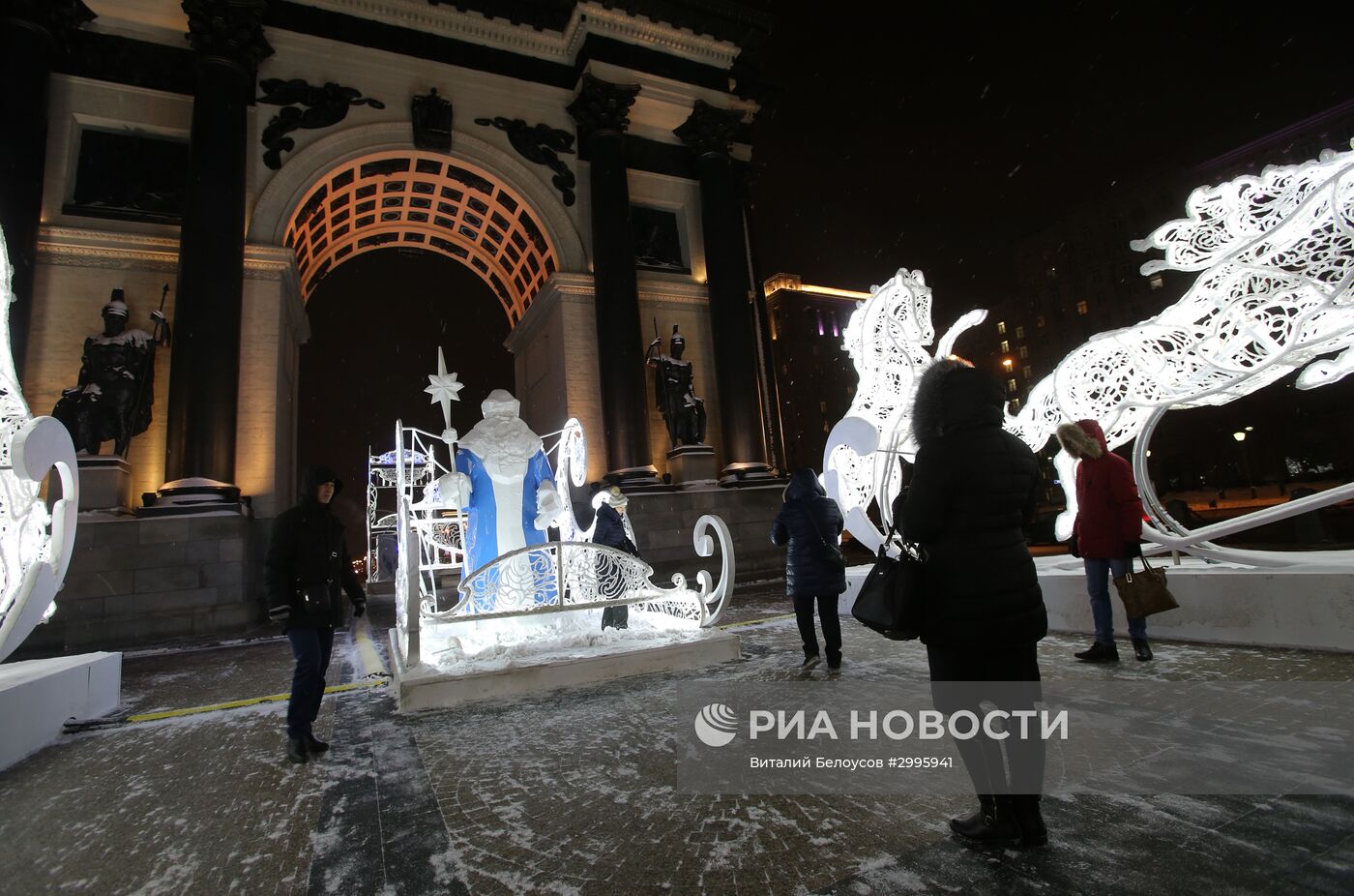 Открытие московского фестиваля "Путешествие в Рождество"