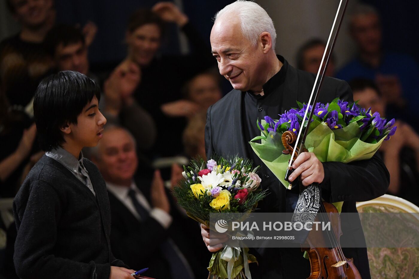 Концерт Владимира Спивакова "Час Баха. "Человек, возлюби мир!"