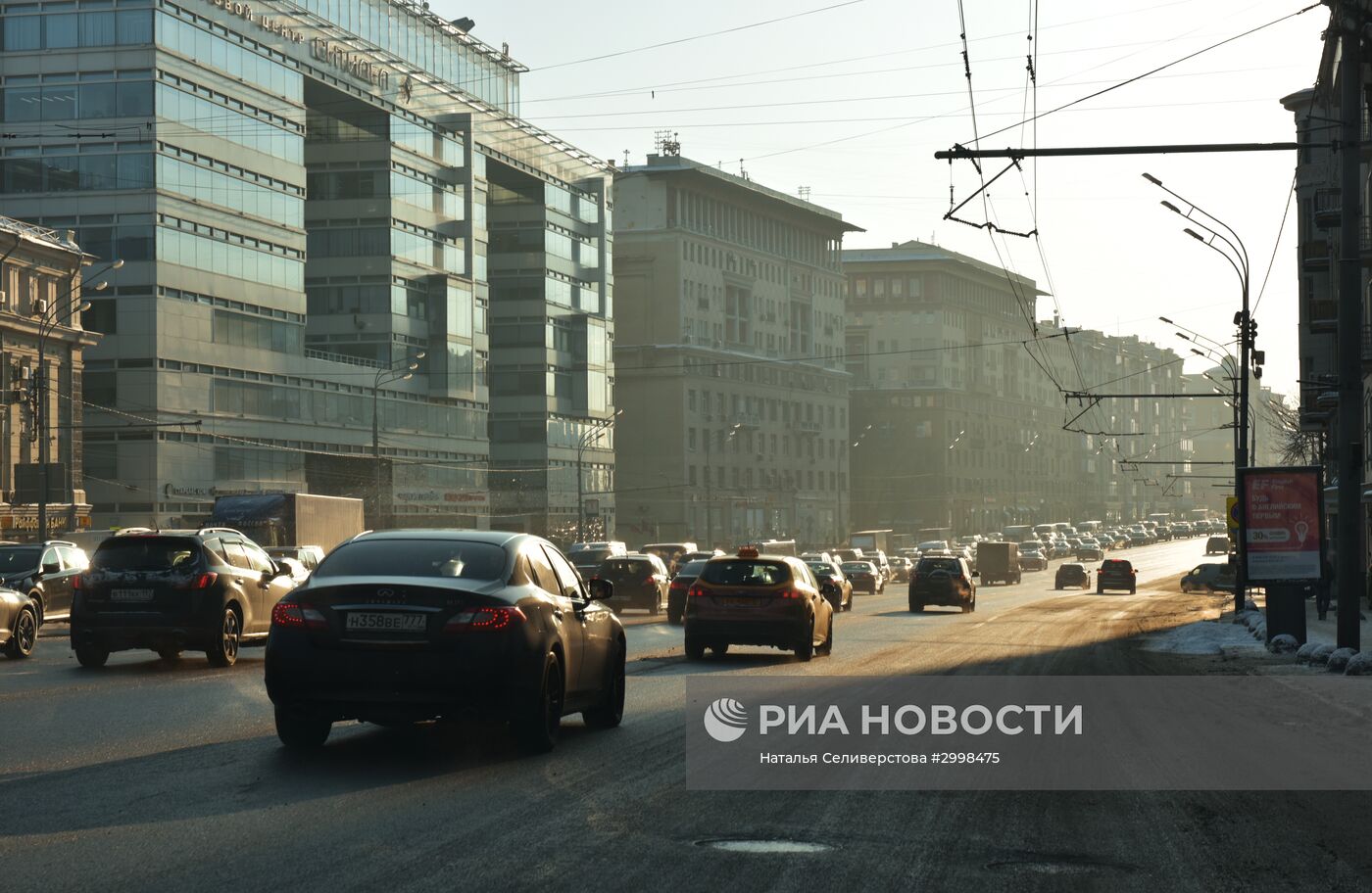 Улица Земляной Вал в Москве