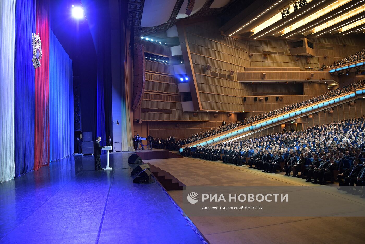 Президент РФ В. Путин выступил на торжественном вечере, посвященном Дню работника органов государственной безопасности