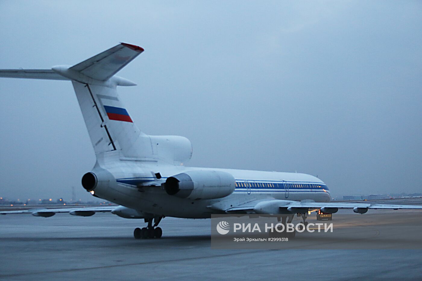 Прощание с российским послом А. Карловым в аэропорту Анкары