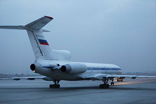 Прощание с российским послом А. Карловым в аэропорту Анкары