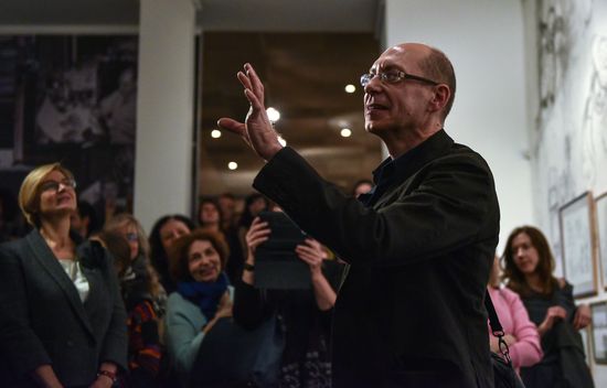 Открытие выставки "Каждый вечер перед сном"