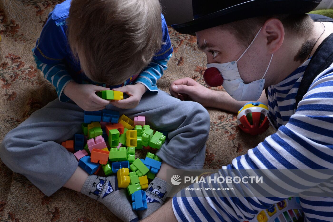 Проект "Доктор Клоун" в Российской детской клинической больнице