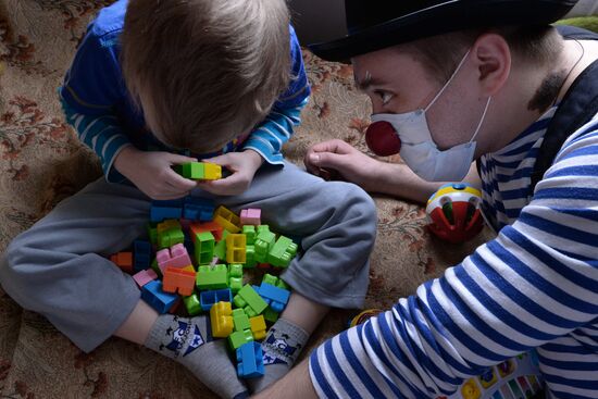 Проект "Доктор Клоун" в Российской детской клинической больнице