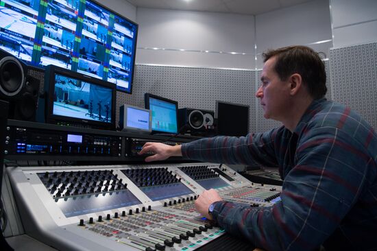 Новый телевизионный павильон телеканала "360"