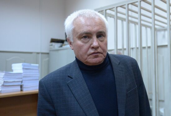 Экс-глава Роспечати Б. Миронов оштрафован на 100 тыс. рублей за призывы к экстремизму