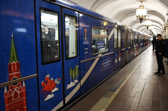Запуск поезда метро, посвящённого Кубку конфедераций FIFA 2017