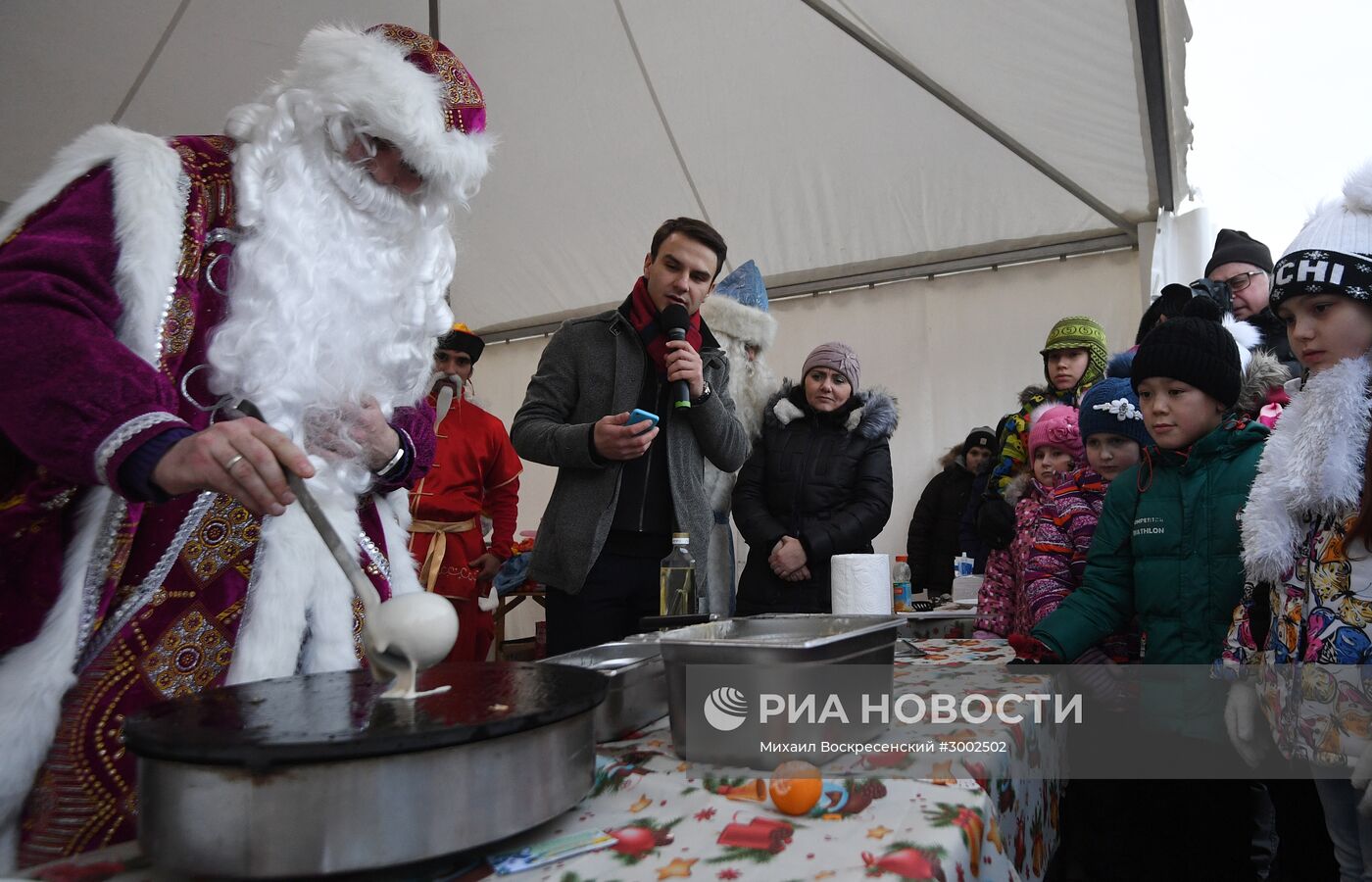 Предновогодние игры "Дед Мороз против Санта-Клауса"