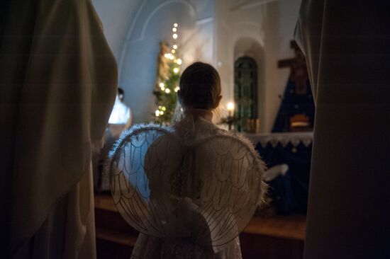 Празднование католического Рождества в городах России