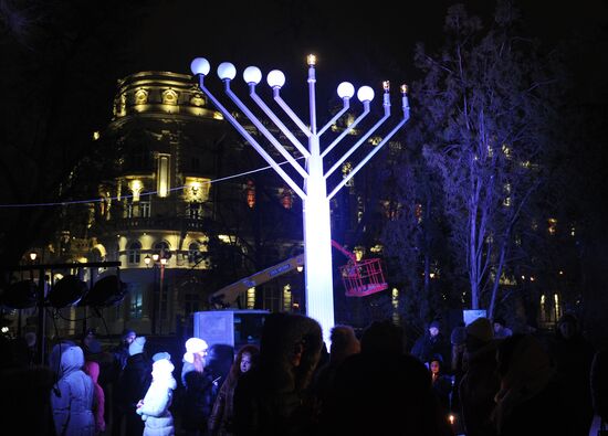 Празднование Хануки в городах России