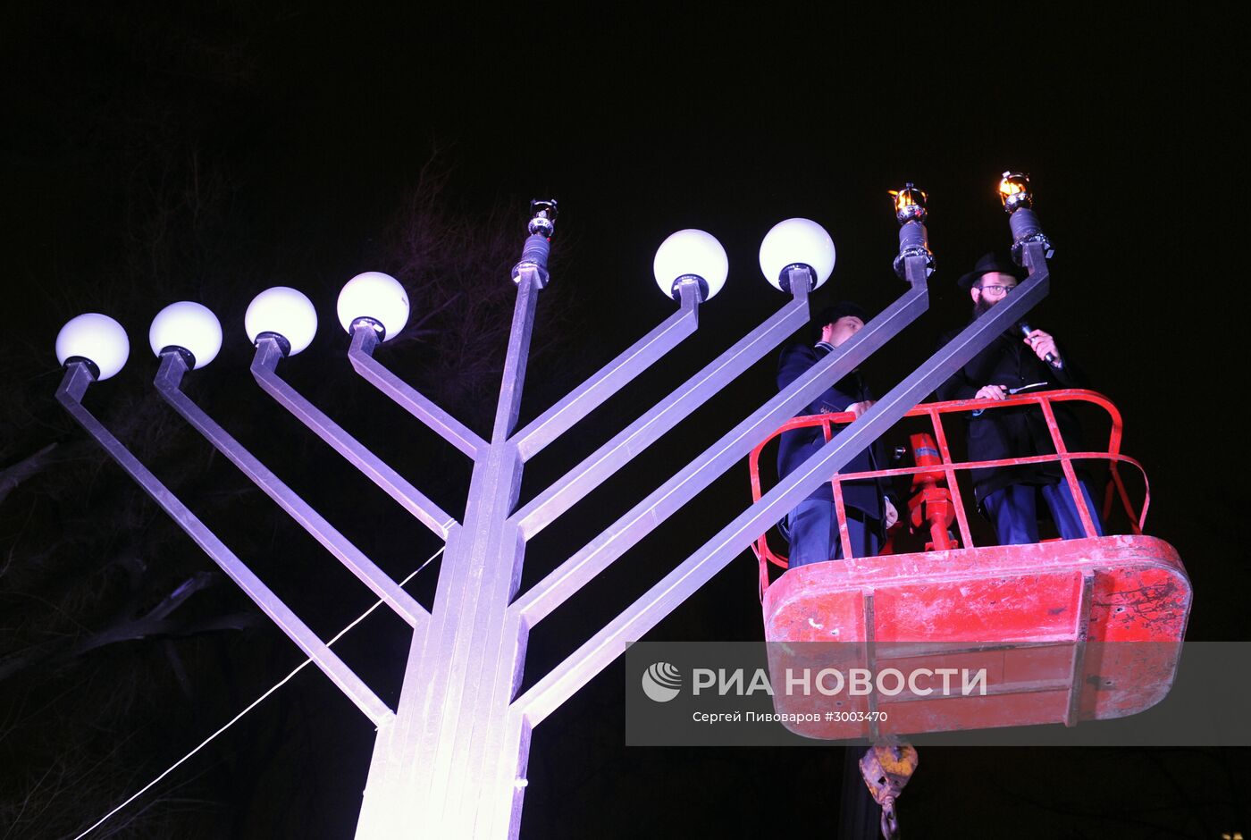 Празднование Хануки в городах России