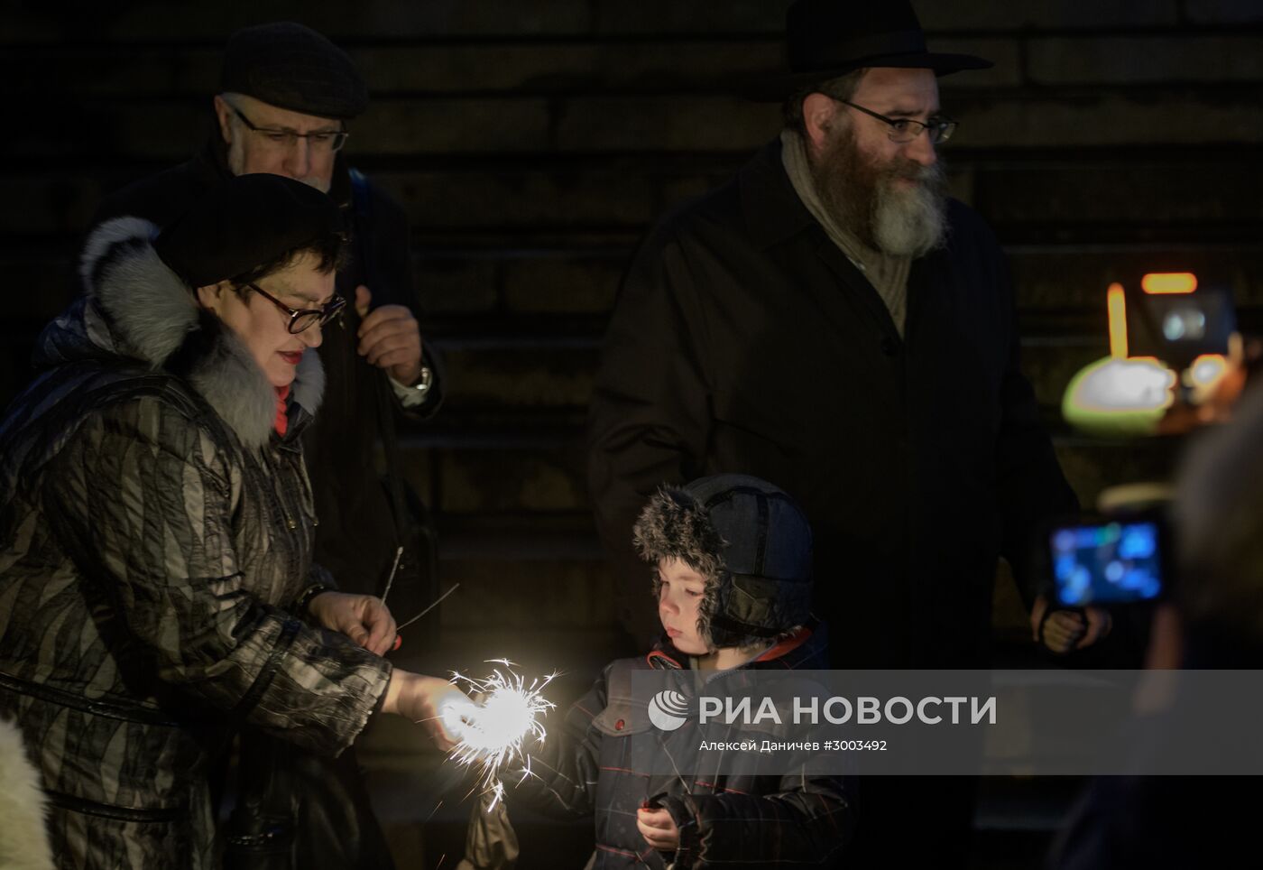 Празднование Хануки в городах России