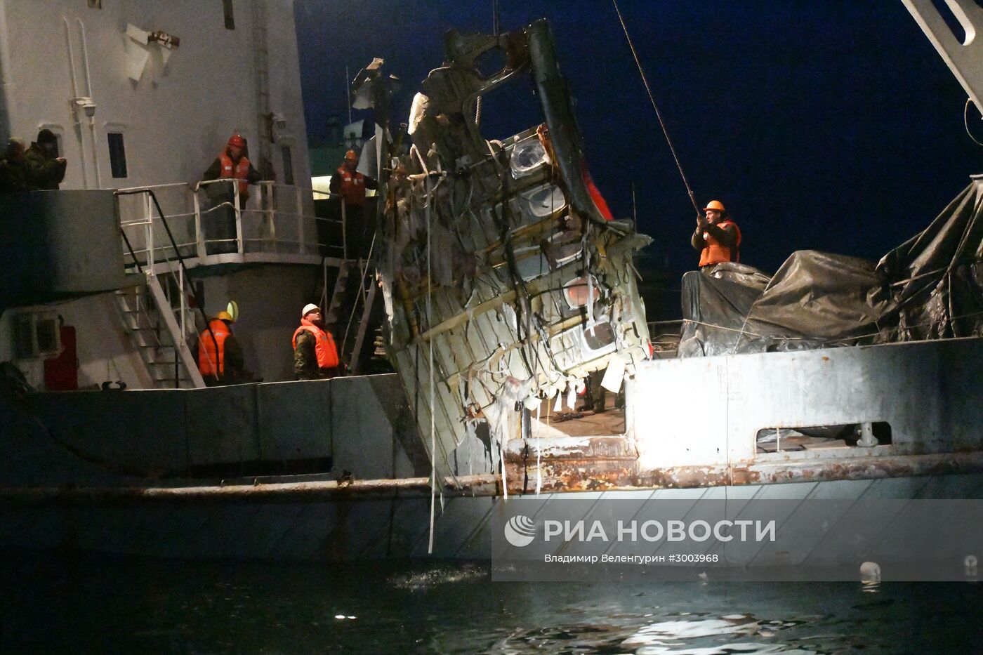 Поисковые работы в акватории Черного моря в районе крушения самолета ТУ-154