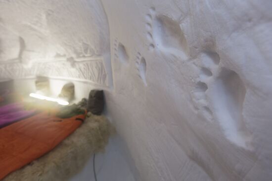 Открытие единственного в России иглу-отеля на Камчатке