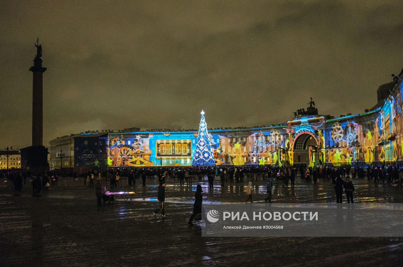 Новогоднее мультимедийное шоу световых технологий в Санкт-Петербурге