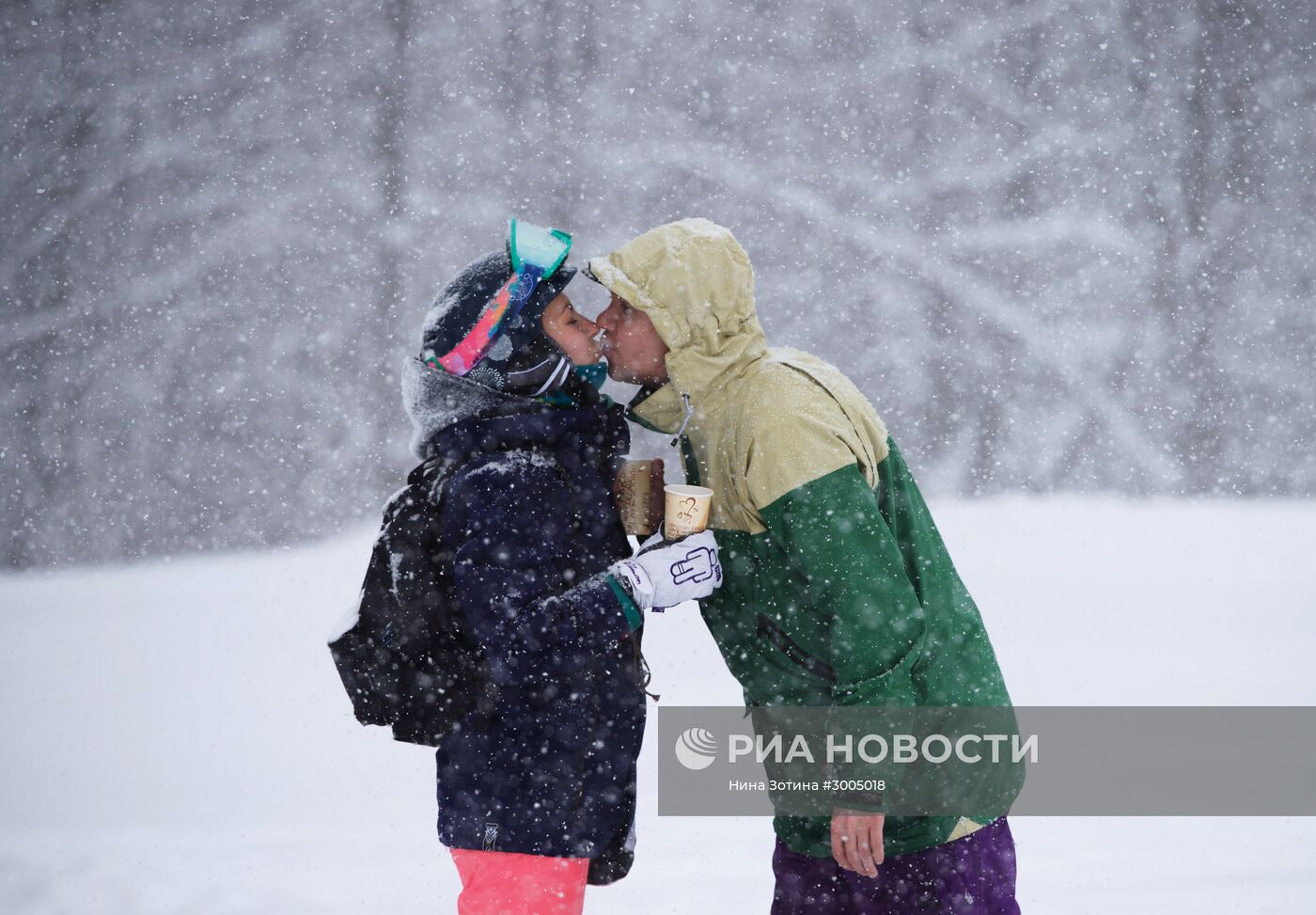 Открытие сезона на горнолыжном курорте "Горки Город" в Сочи