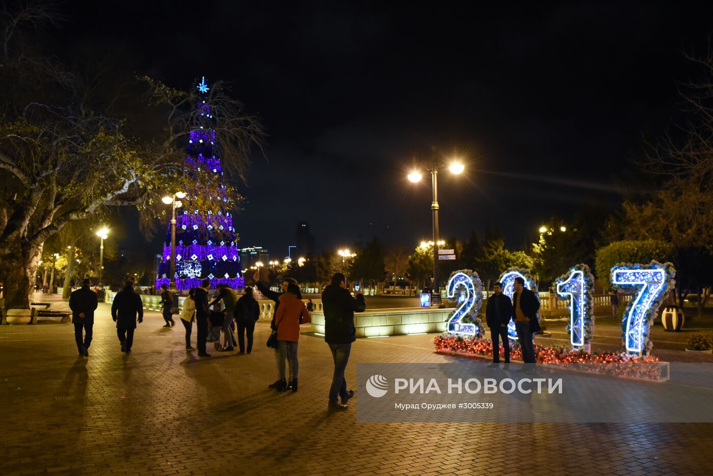 Предновогодний Баку