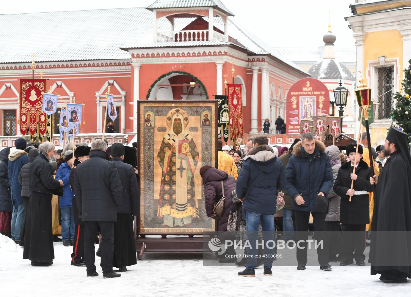 Крестный ход памяти святителя Петра в Москве