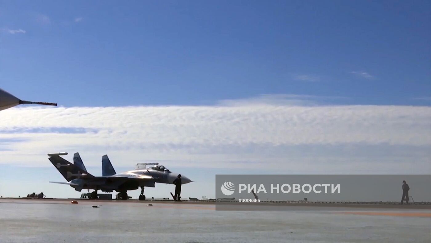 Боевая работа авиации ТАВКР "Адмирал Кузнецов" в Средиземном море у берегов Сирии"