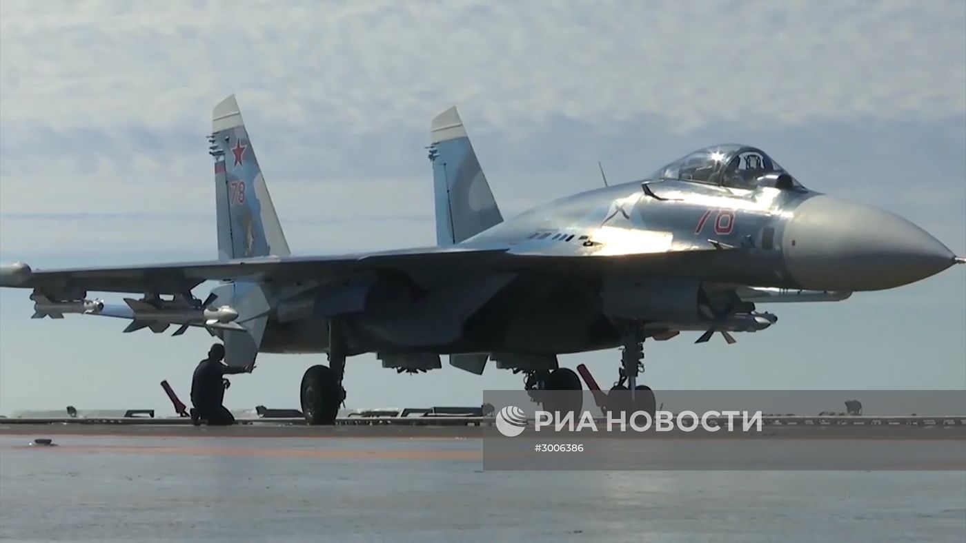Боевая работа авиации ТАВКР "Адмирал Кузнецов" в Средиземном море у берегов Сирии"