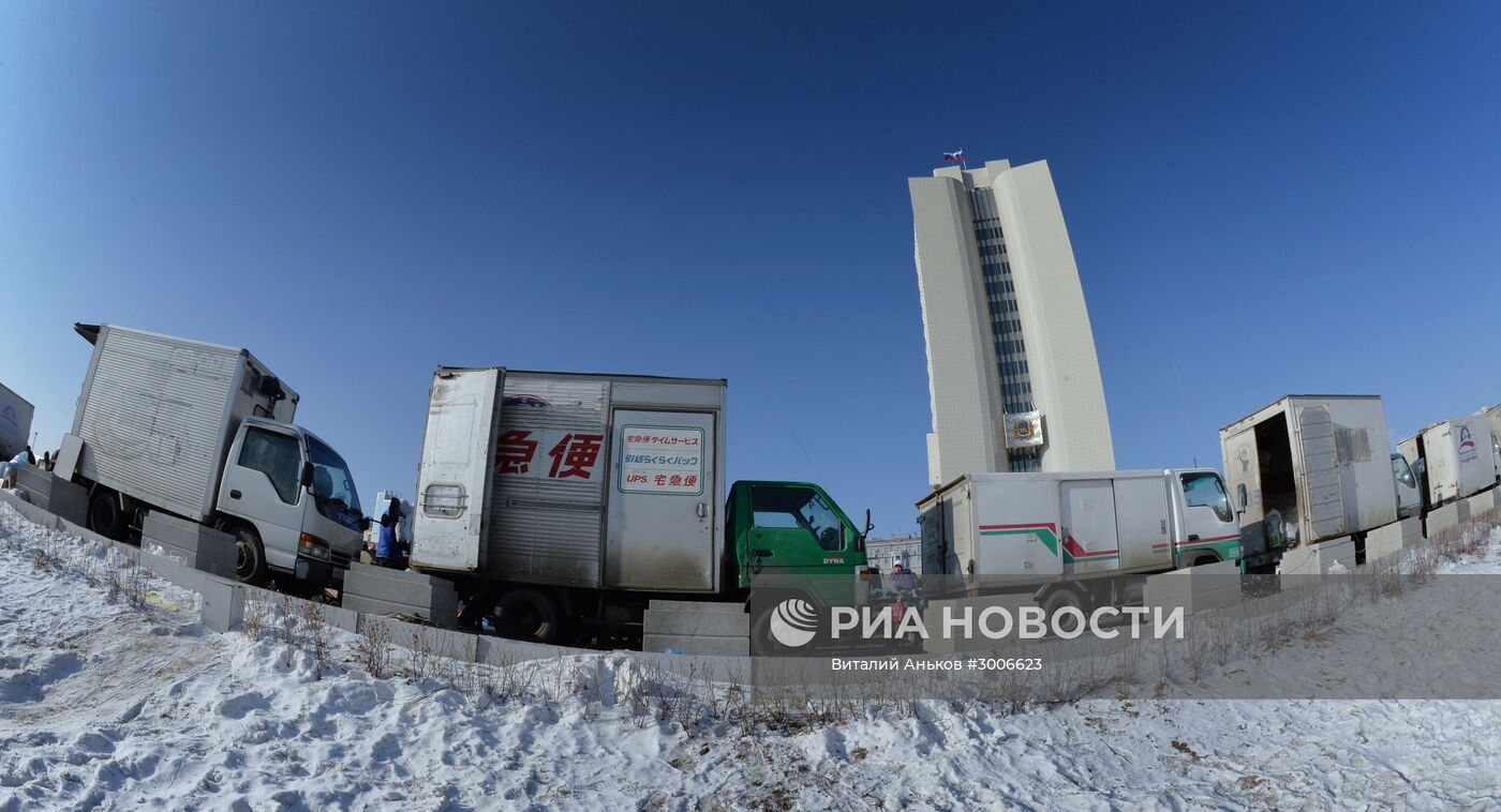 Продовольственная рождественская ярмарка во Владивостоке