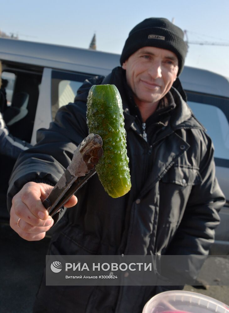 Продовольственная рождественская ярмарка во Владивостоке