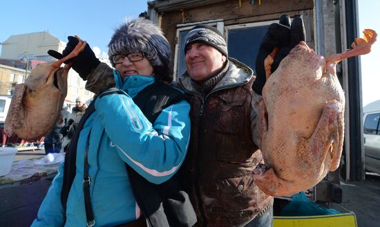 Продовольственная рождественская ярмарка во Владивостоке