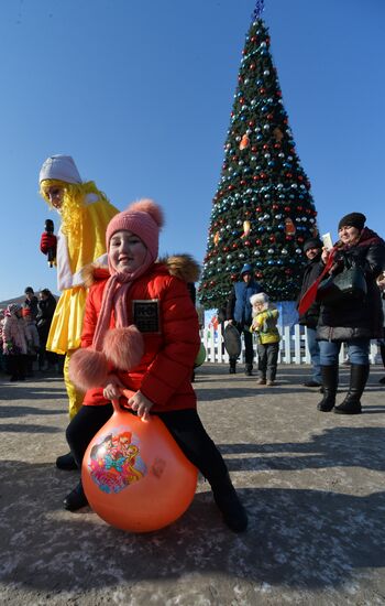 Народные гуляния в Уссурийске