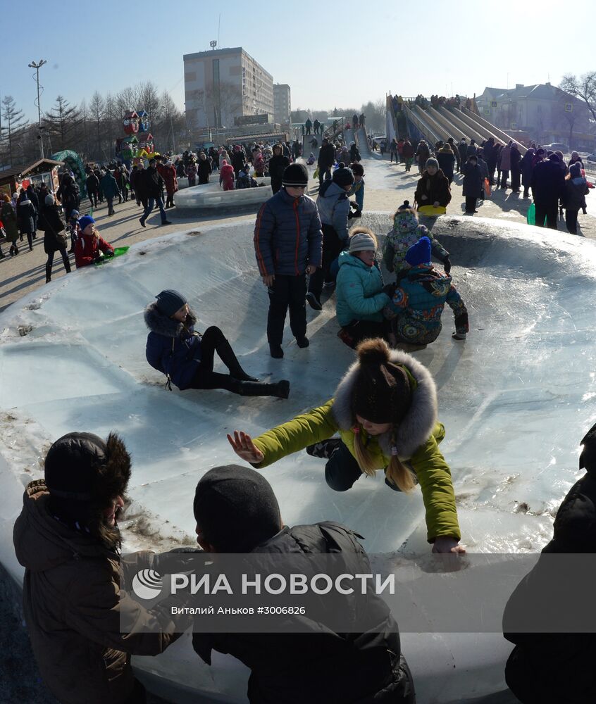 Народные гуляния в Уссурийске