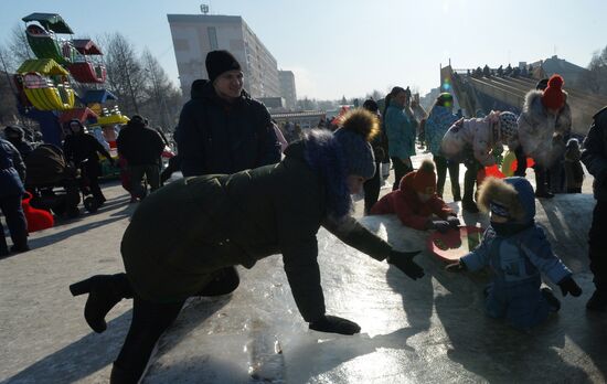 Народные гуляния в Уссурийске