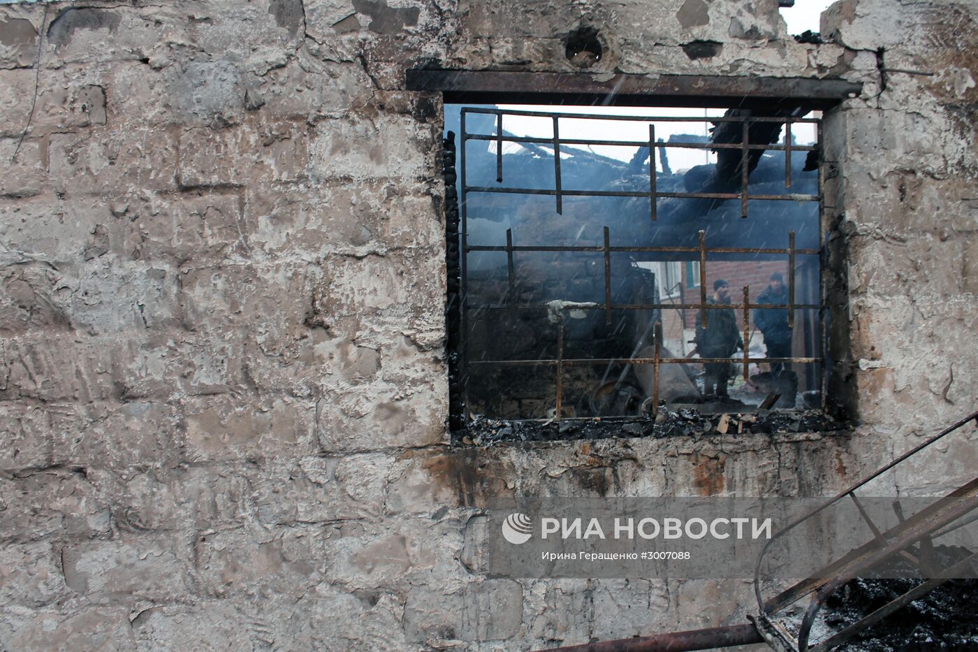 Последствия обстрела села Зайцево в Донецкой области