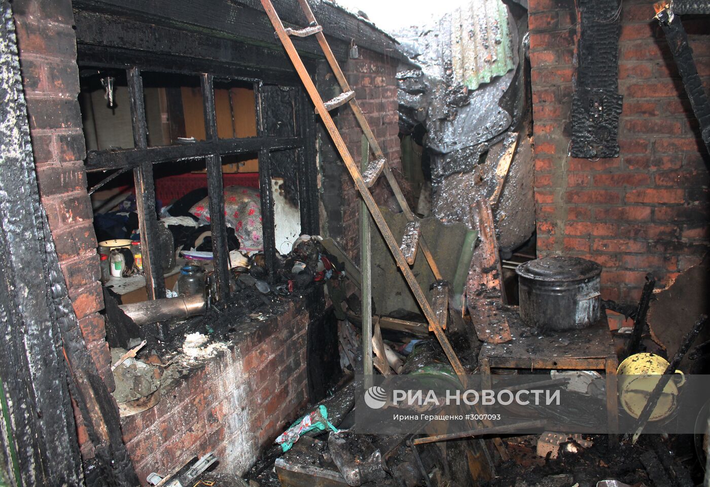 Последствия обстрела села Зайцево в Донецкой области