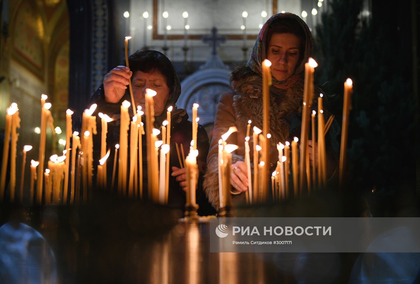 Рождественское богослужение в храме Христа Спасителя