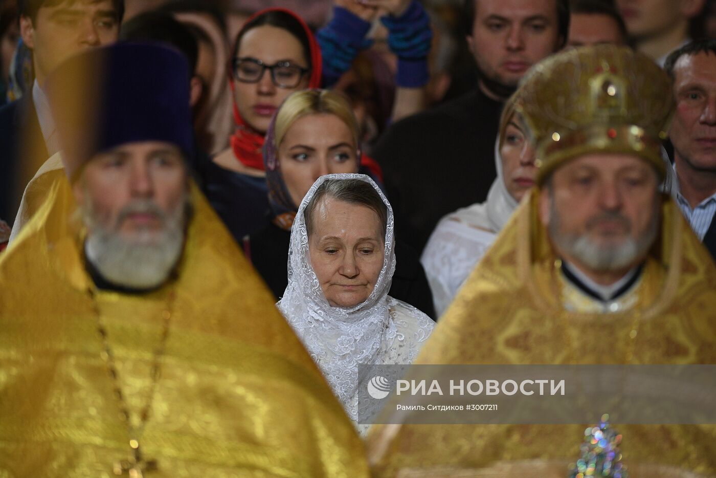 Рождественское богослужение в храме Христа Спасителя