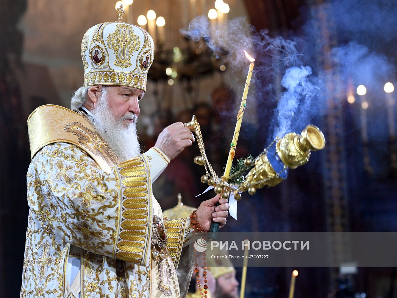 Рождественское богослужение в храме Христа Спасителя