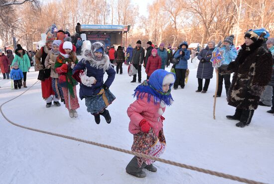 Фестиваль народных игр и забав "Святки-2017" в Челябинской области