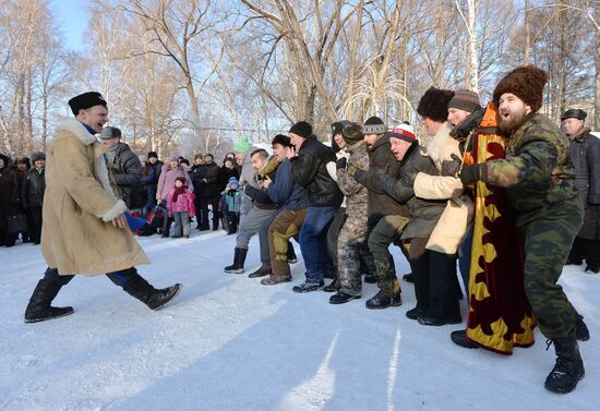 Фестиваль народных игр и забав "Святки-2017" в Челябинской области