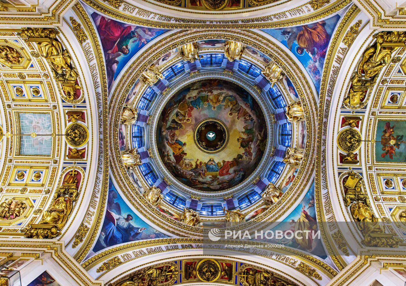 Исаакиевский собор в Санкт-Петербурге