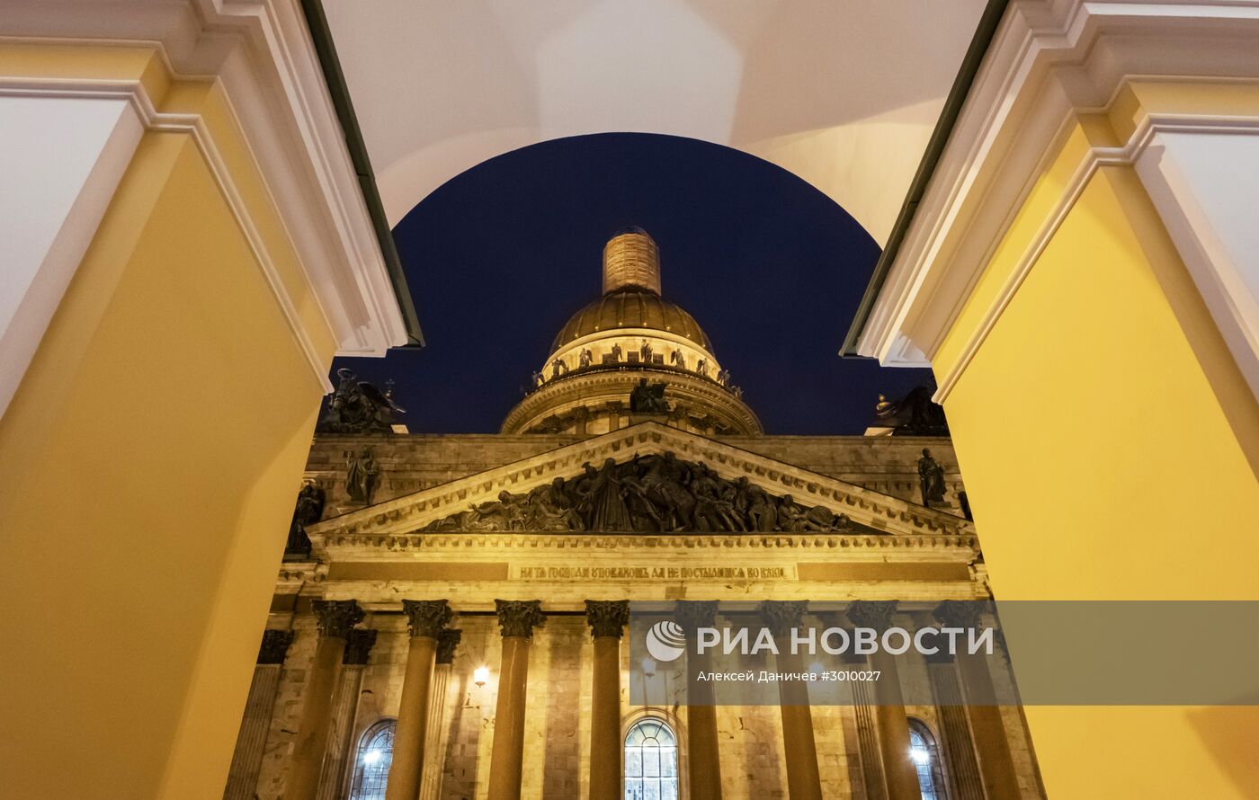 Исаакиевский собор в Санкт-Петербурге