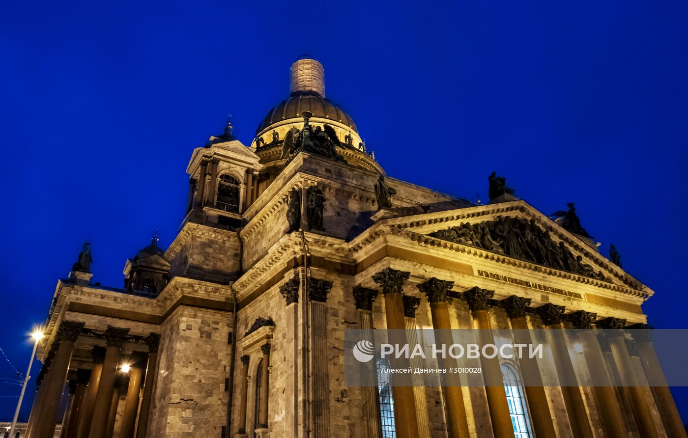 Исаакиевский собор в Санкт-Петербурге