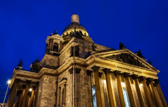 Исаакиевский собор в Санкт-Петербурге