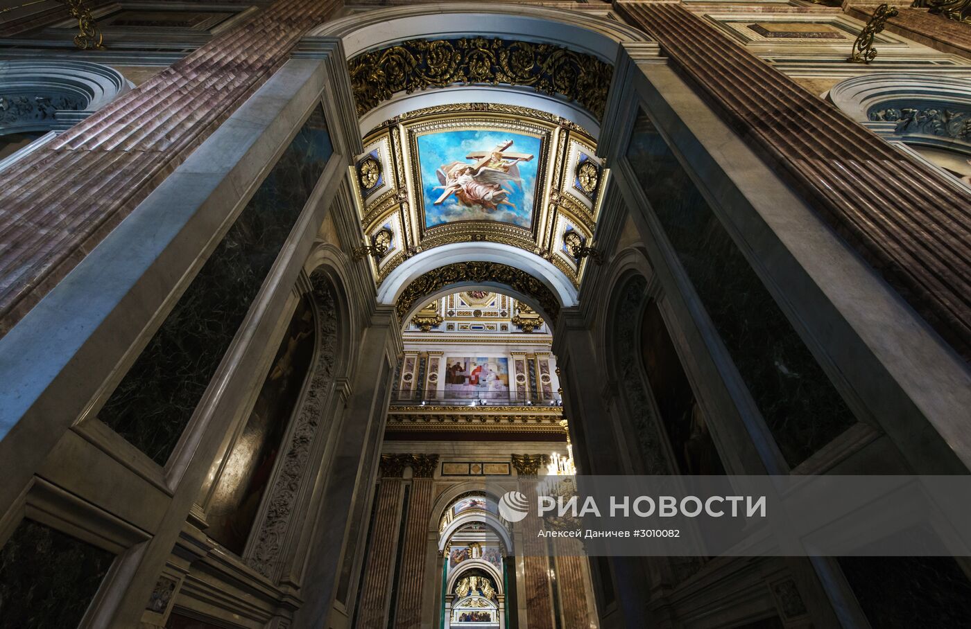 Исаакиевский собор в Санкт-Петербурге