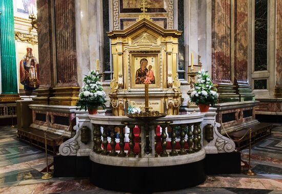 Исаакиевский собор в Санкт-Петербурге