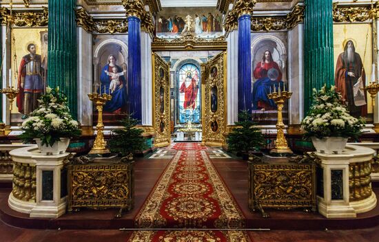 Исаакиевский собор в Санкт-Петербурге