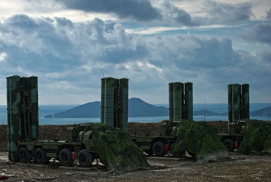 Полк С-400 заступил на боевое дежурство в Крыму